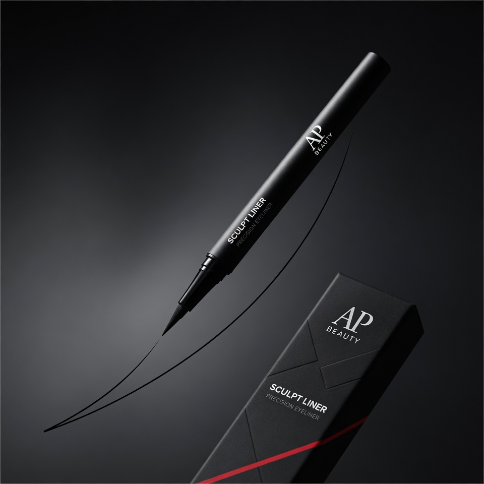 Delineador de precisión Sculpt Liner de AP Beauty